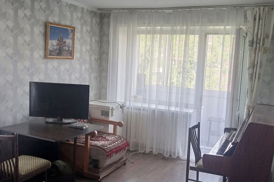 Продаётся 2-комнатная квартира, 42 м²