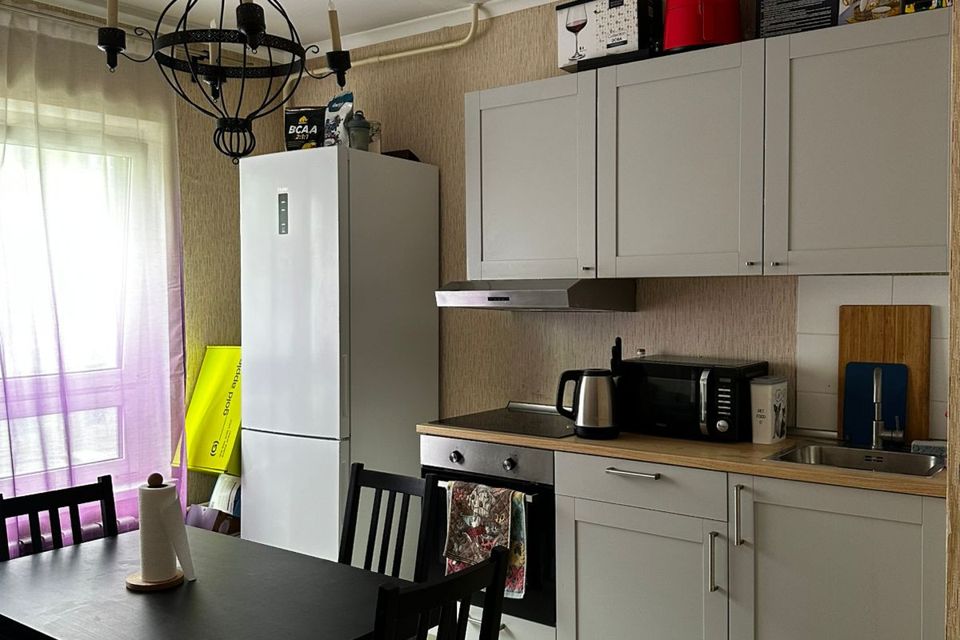 Продаётся 1-комнатная квартира, 35.3 м²