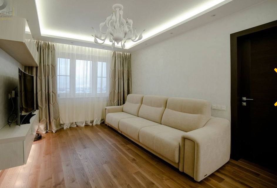 Продаётся 4-комнатная квартира, 60 м²