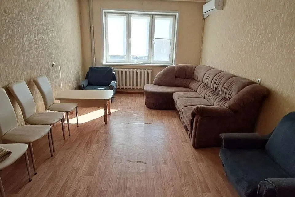 Продаётся 3-комнатная квартира, 65.5 м²