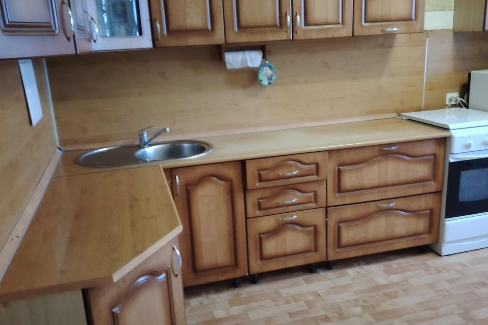 Продаётся 3-комнатная квартира, 71.4 м²