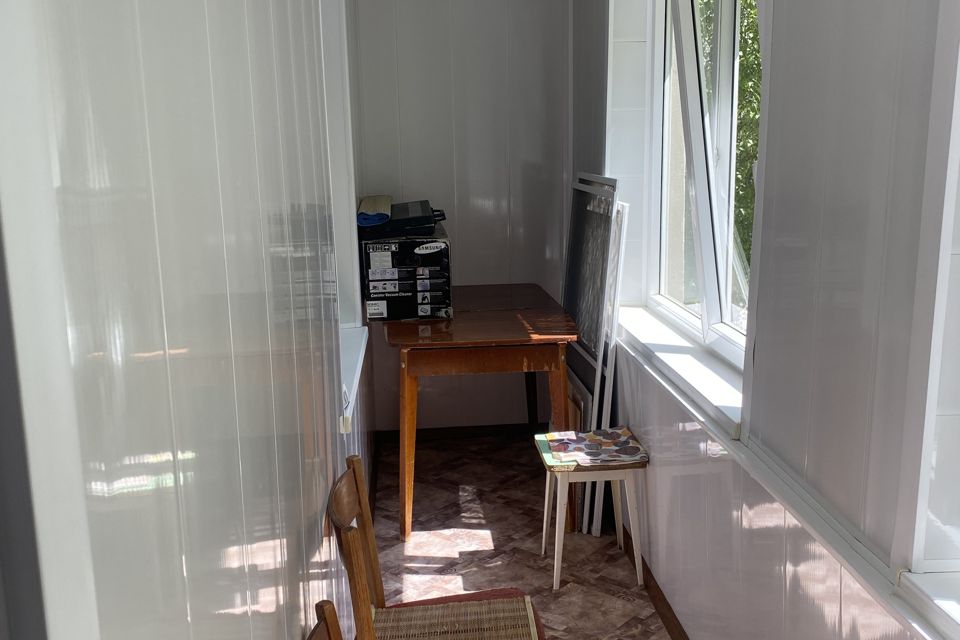 Продаётся 4-комнатная квартира, 76 м²
