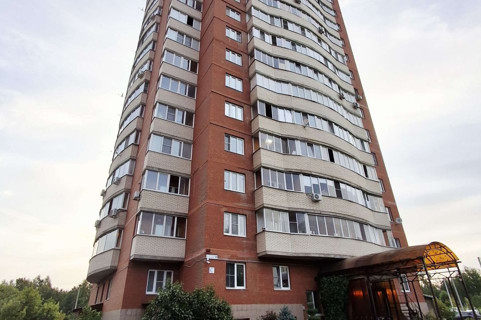 Продаётся 1-комнатная квартира, 43.4 м²