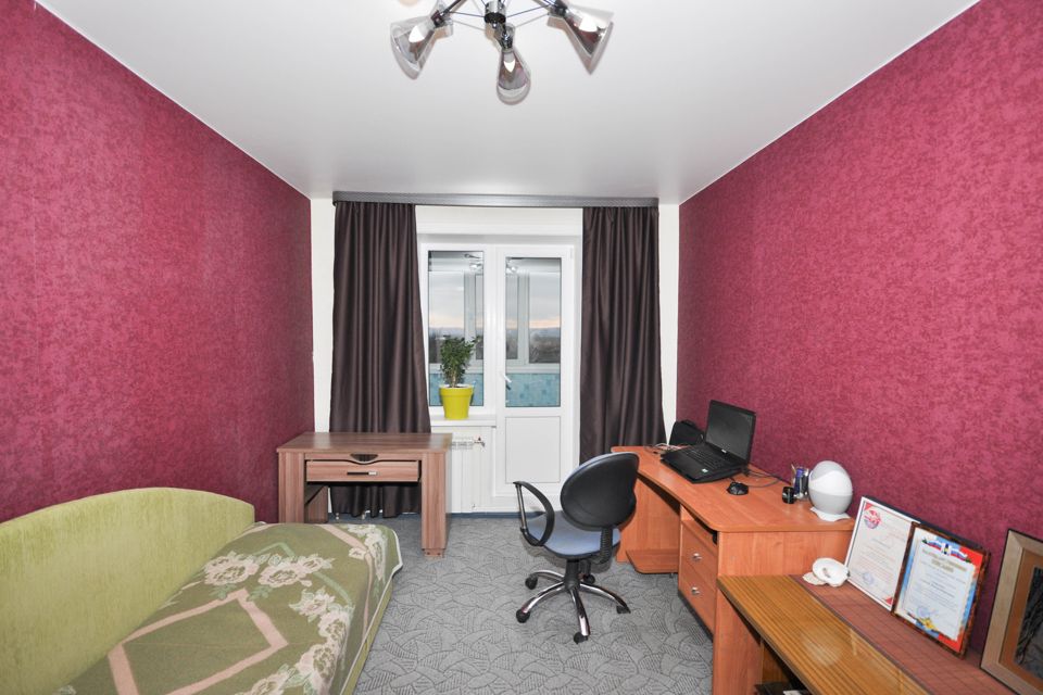 Продаётся 4-комнатная квартира, 94.4 м²