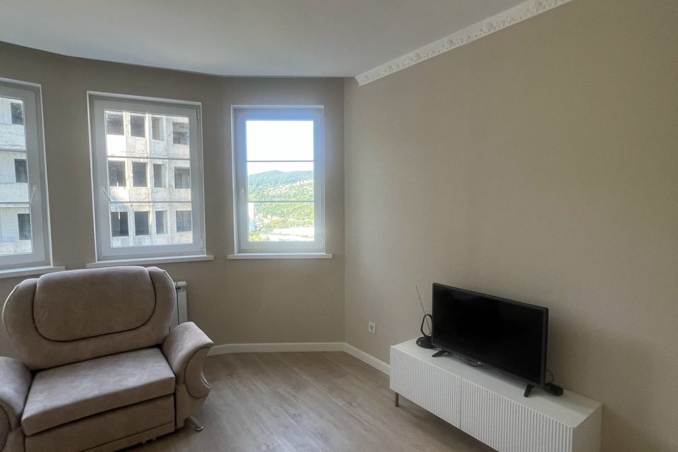Продаётся 2-комнатная квартира, 79.6 м²