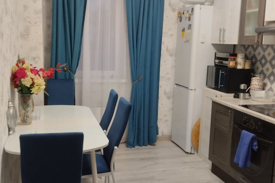 Продаётся 3-комнатная квартира, 80 м²