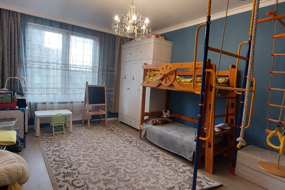 Продаётся 3-комнатная квартира, 81.9 м²