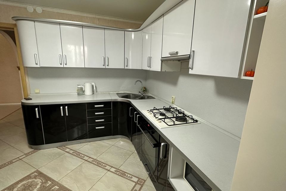 Продаётся 3-комнатная квартира, 80.7 м²
