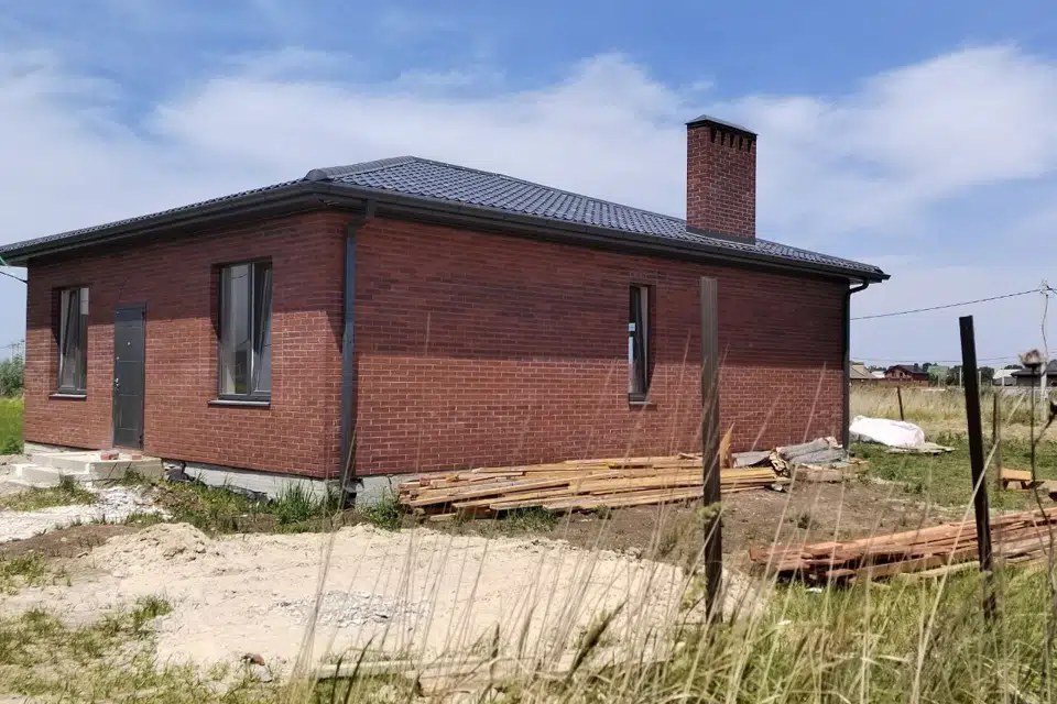 Продаётся 1-этажный дом, 90 м²