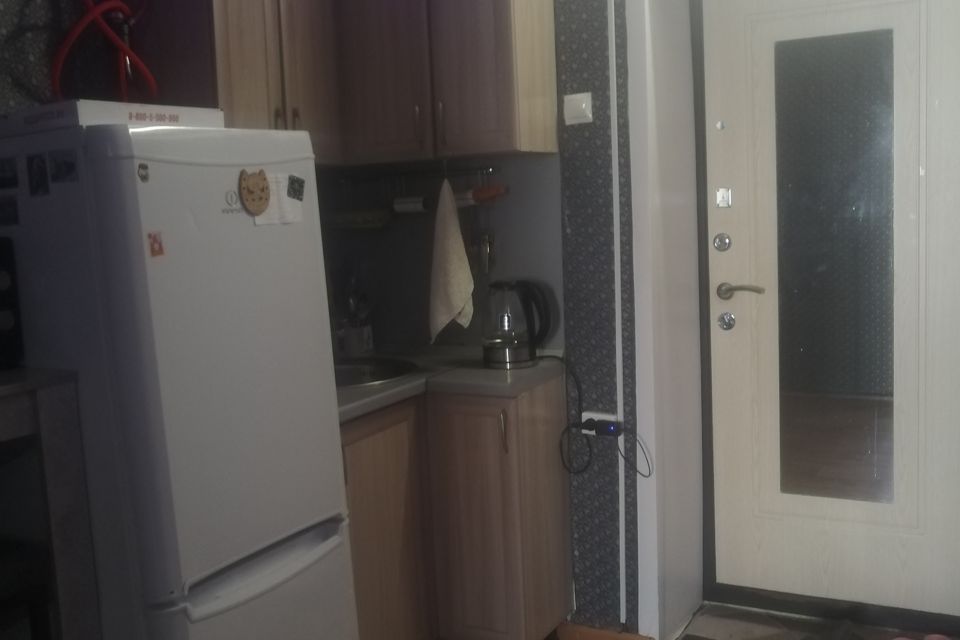 Продаётся комната в 1-комн. квартире, 20 м²
