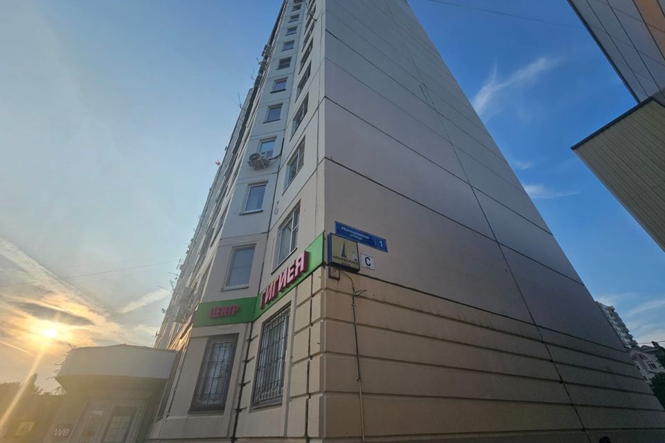 Продаётся 2-комнатная квартира, 61.5 м²
