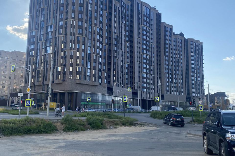 Продаётся 3-комнатная квартира, 112.8 м²