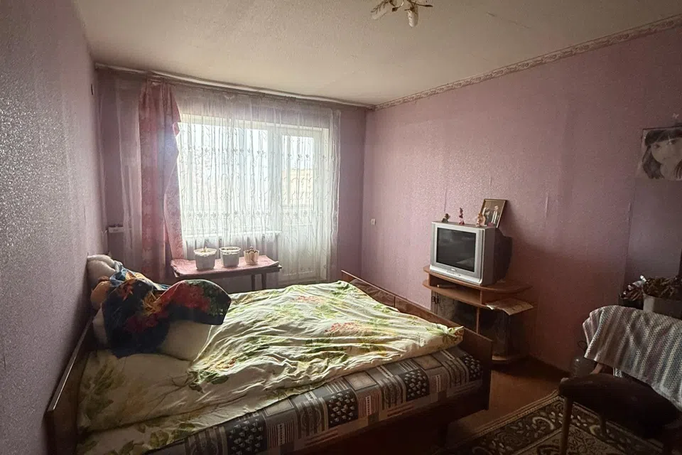Продаётся 3-комнатная квартира, 61.4 м²