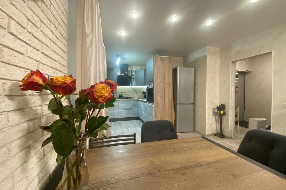 Продаётся 3-комнатная квартира, 62.1 м²