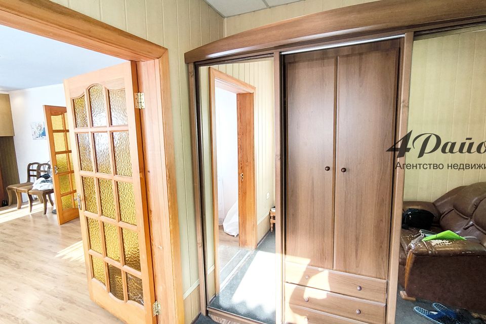 Продаётся 2-этажный дом, 170 м²