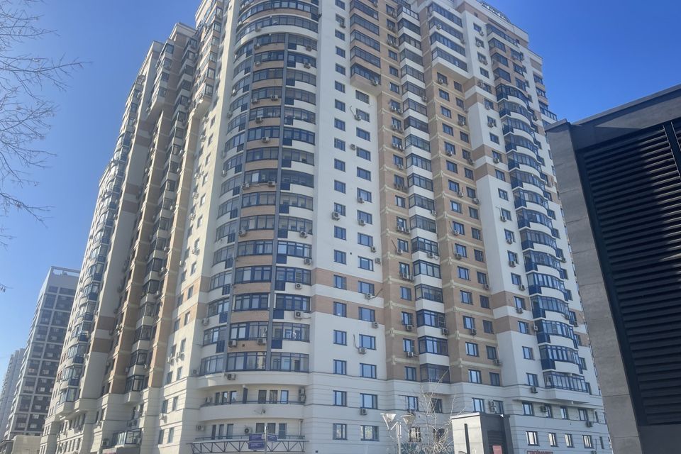 Продаётся 2-комнатная квартира, 53.3 м²