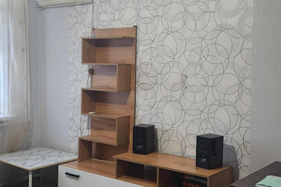 Продаётся 3-комнатная квартира, 56 м²