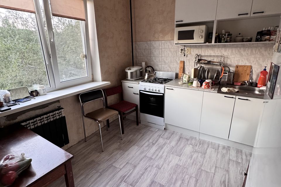 Продаётся 1-комнатная квартира, 37.7 м²