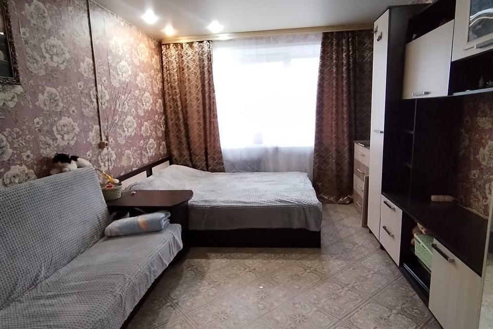 Продаётся комната в 5-комн. квартире, 18.7 м²