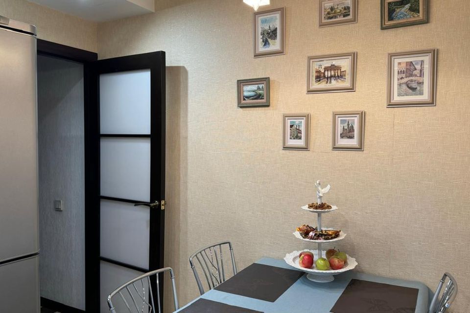Продаётся 3-комнатная квартира, 66.8 м²