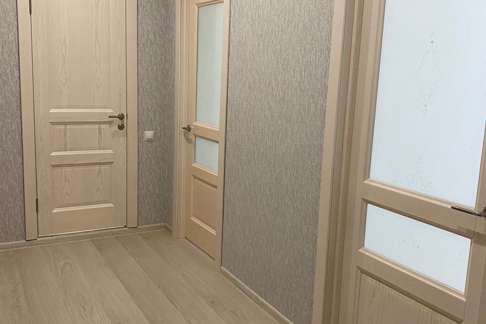Продаётся 1-комнатная квартира, 42 м²