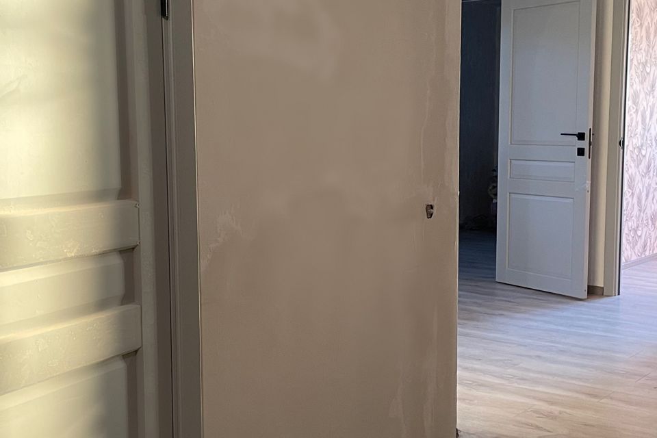Продаётся 4-комнатная квартира, 63.1 м²