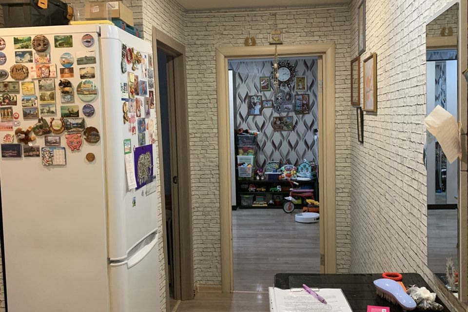 Продаётся 3-комнатная квартира, 58.3 м²