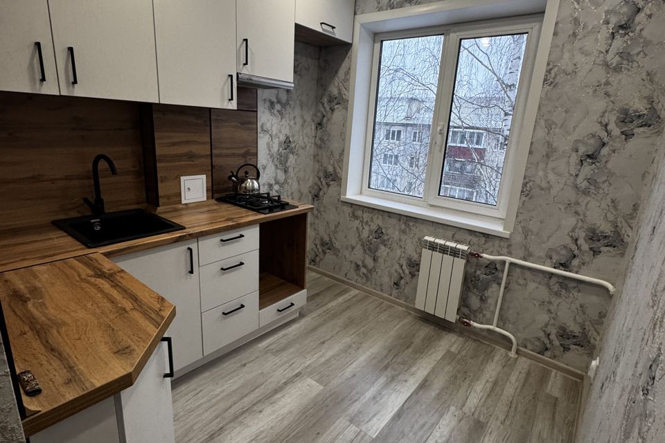 Продаётся 3-комнатная квартира, 61 м²