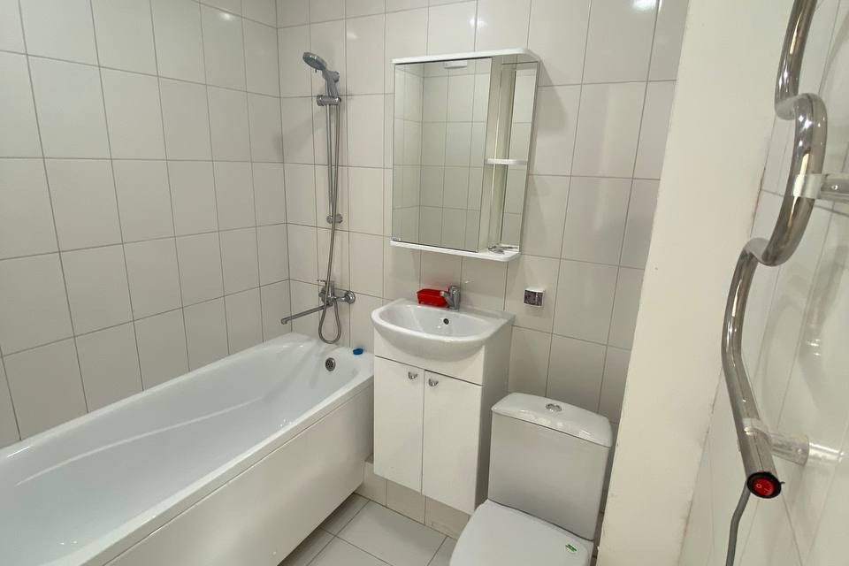 Продаётся 1-комнатная квартира, 37.2 м²