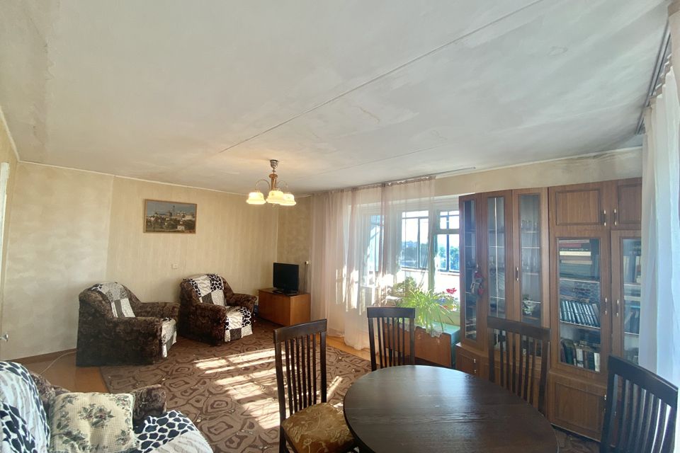 Продаётся 3-комнатная квартира, 64.4 м²