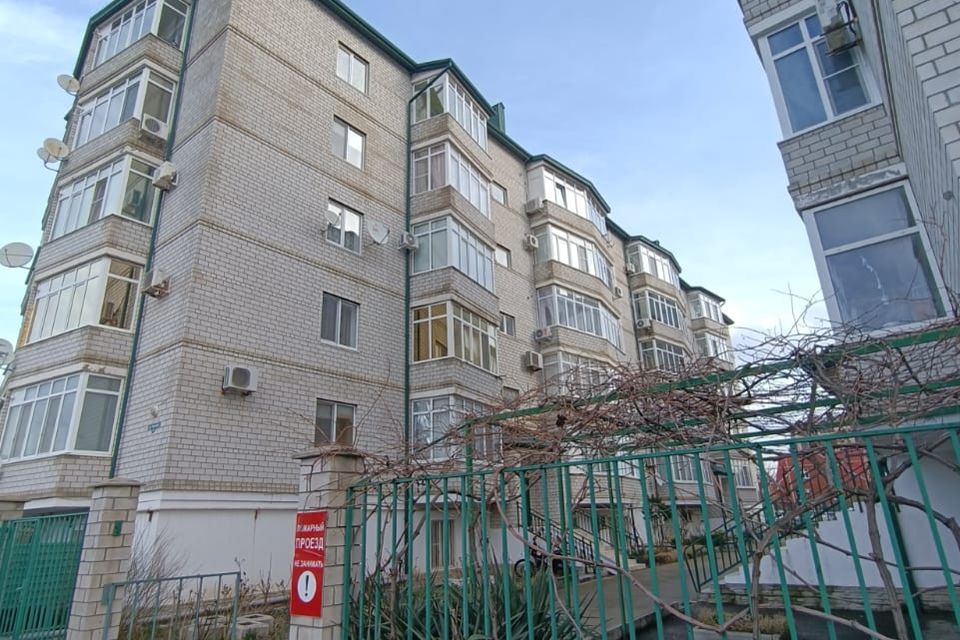Продаётся 1-комнатная квартира, 40 м²