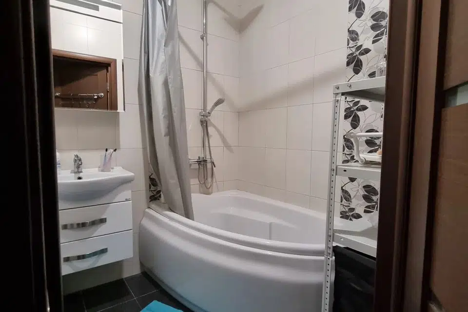 Продаётся 1-комнатная квартира, 40.2 м²