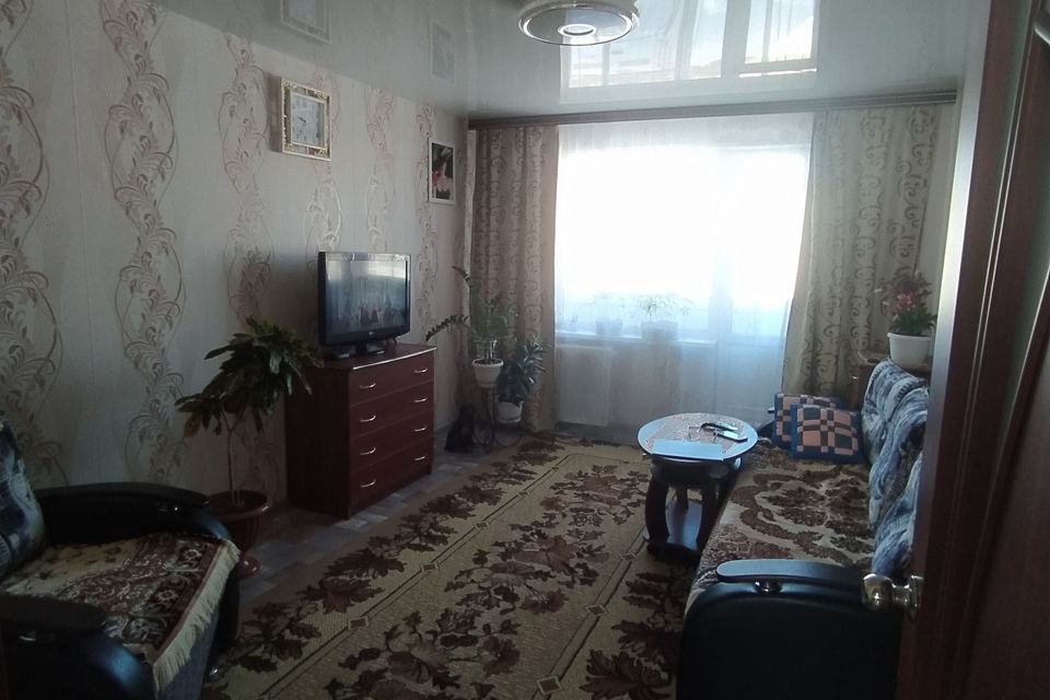 Продаётся 3-комнатная квартира, 59.8 м²