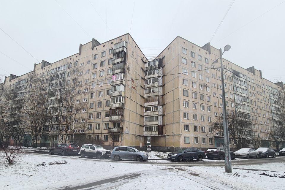 Продаётся 3-комнатная квартира, 57.4 м²