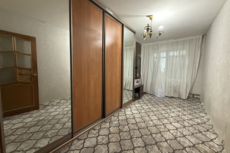 Продаётся 3-комнатная квартира, 58.3 м²