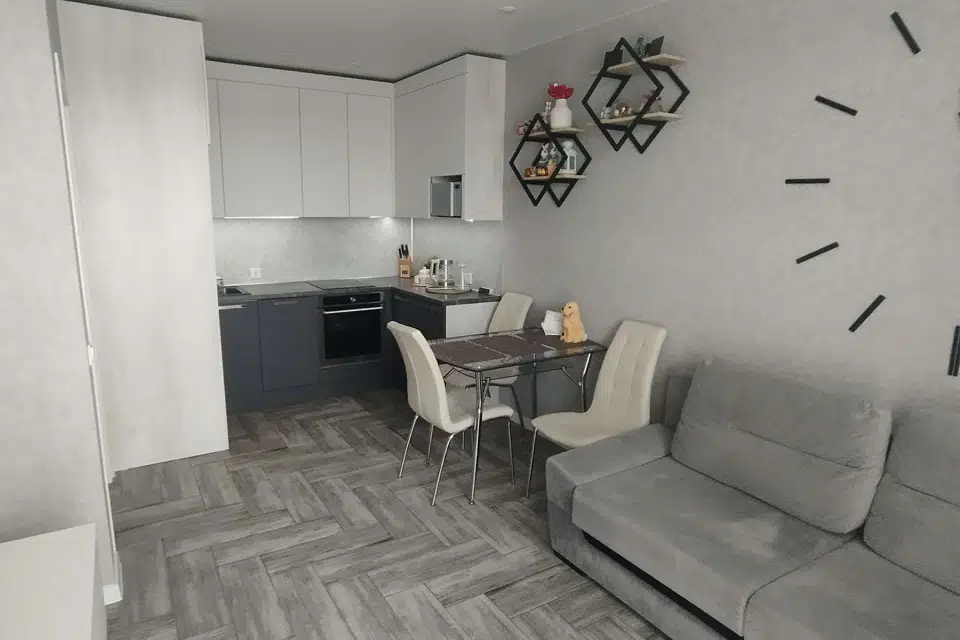 Продаётся 3-комнатная квартира, 51.7 м²