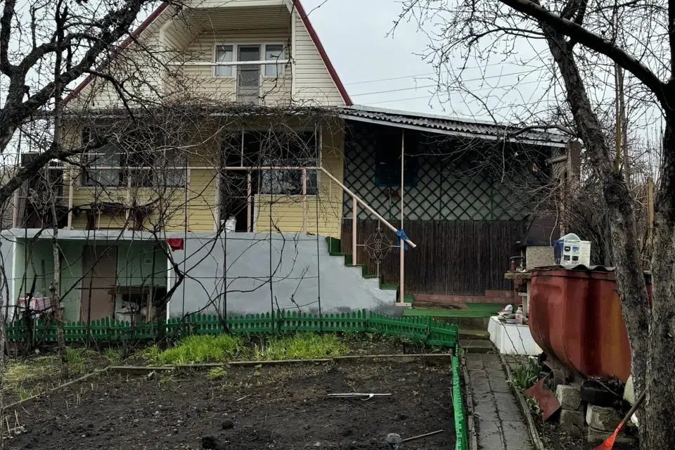 Продаётся 2-этажный дом, 64.7 м²