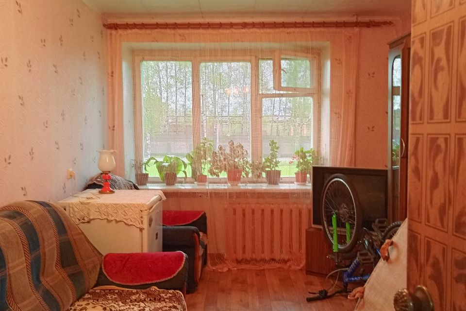Продаётся 4-комнатная квартира, 75.7 м²