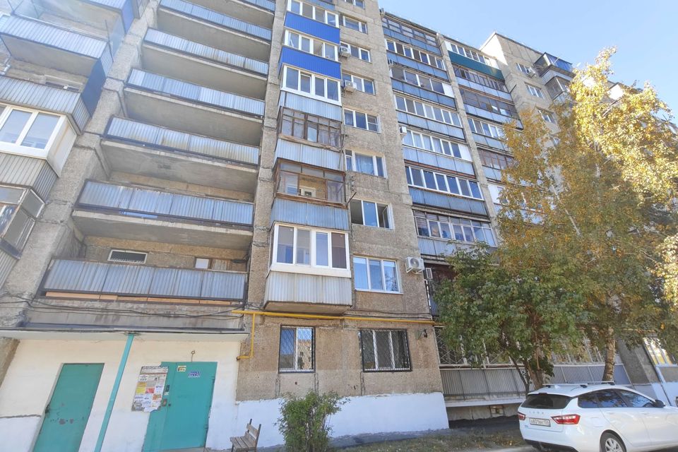 Продаётся 3-комнатная квартира, 59.3 м²
