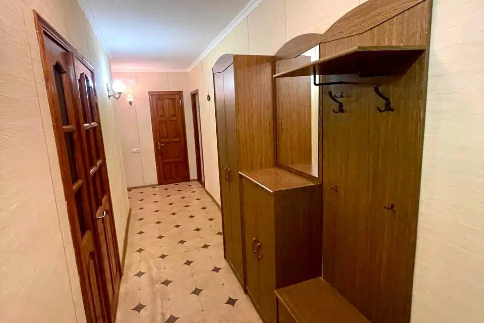 Продаётся 3-комнатная квартира, 65.9 м²