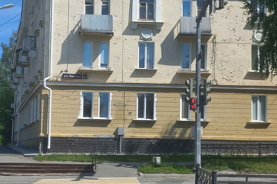 Продаётся 3-комнатная квартира, 75.5 м²