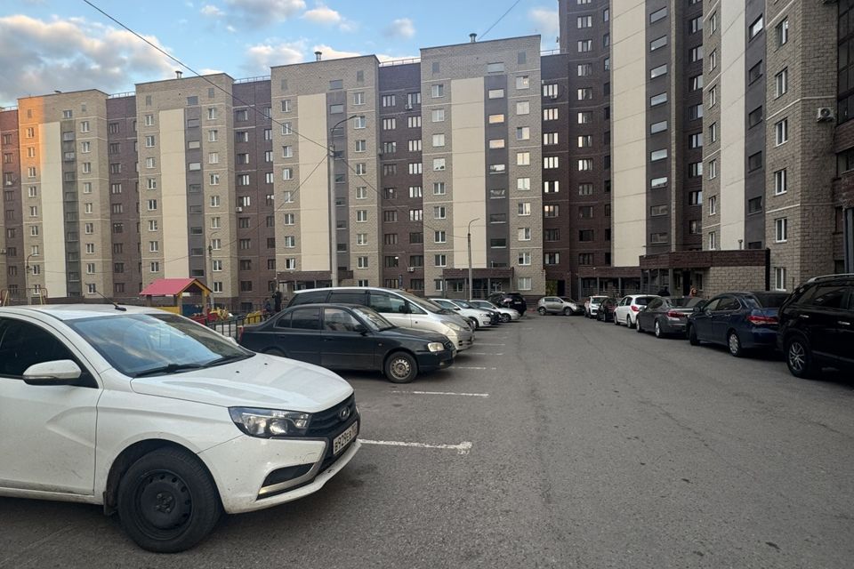 Продаётся 1-комнатная квартира, 39.2 м²