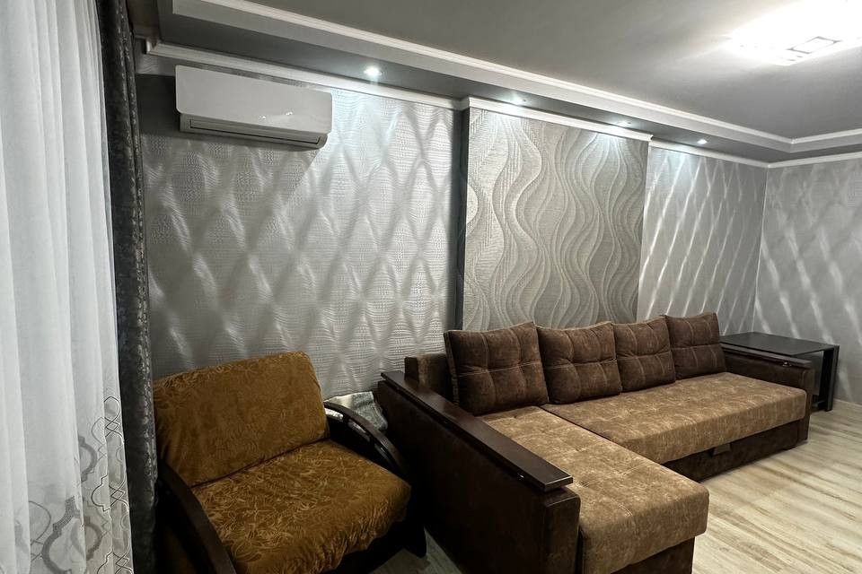 Продаётся 3-комнатная квартира, 94 м²