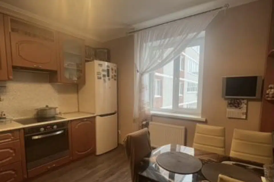 Продаётся 2-комнатная квартира, 64 м²