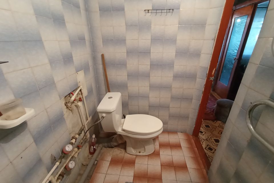 Продаётся 3-комнатная квартира, 61.4 м²