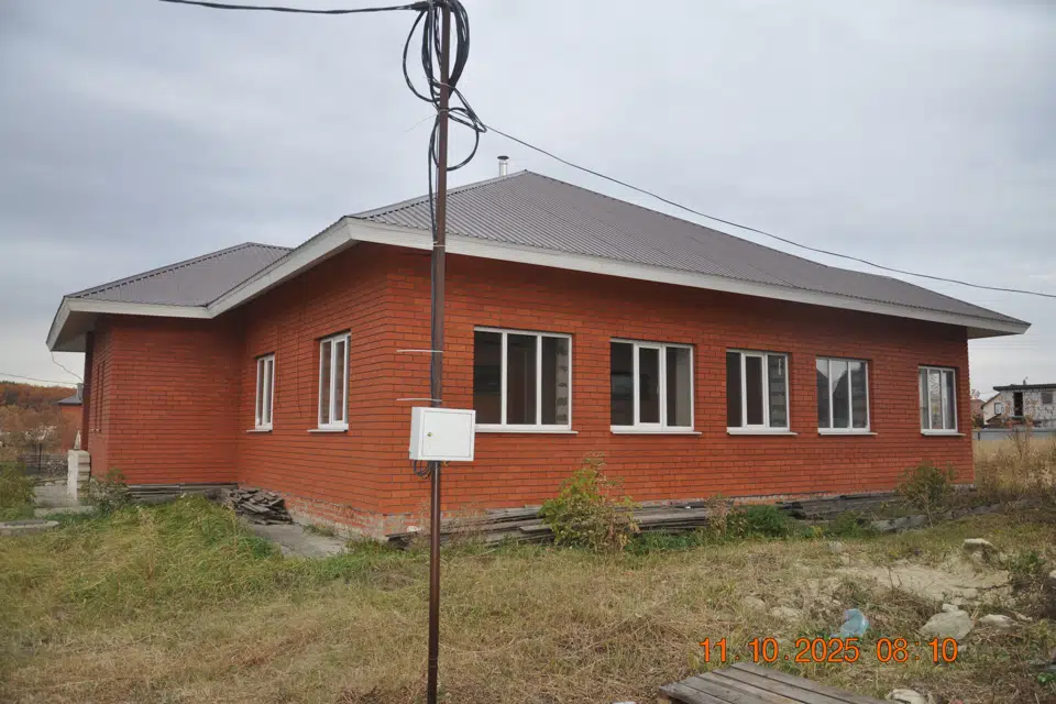 Продаётся 1-этажный дом, 185.3 м²