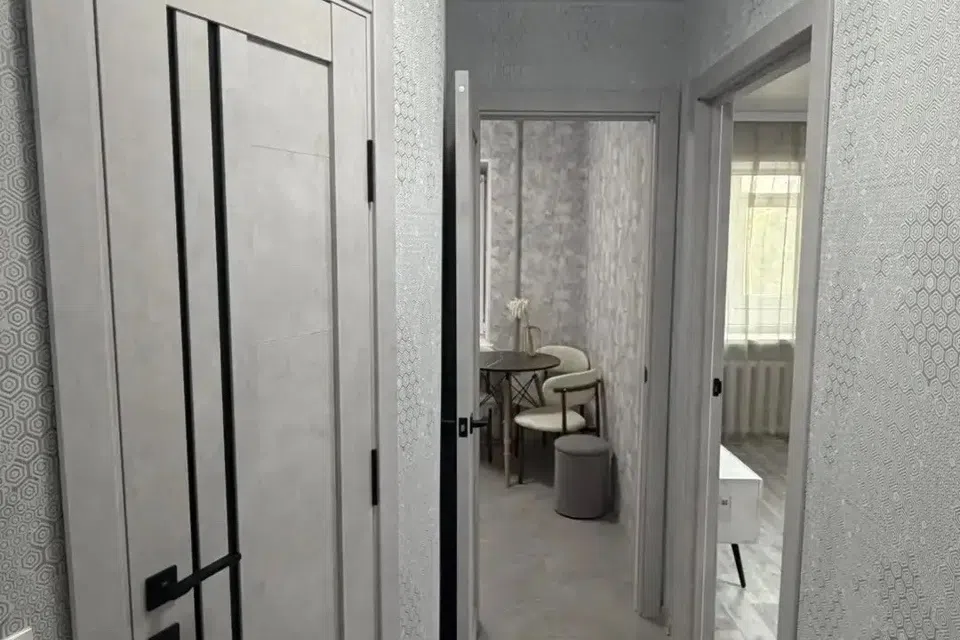 Продаётся 1-комнатная квартира, 32 м²
