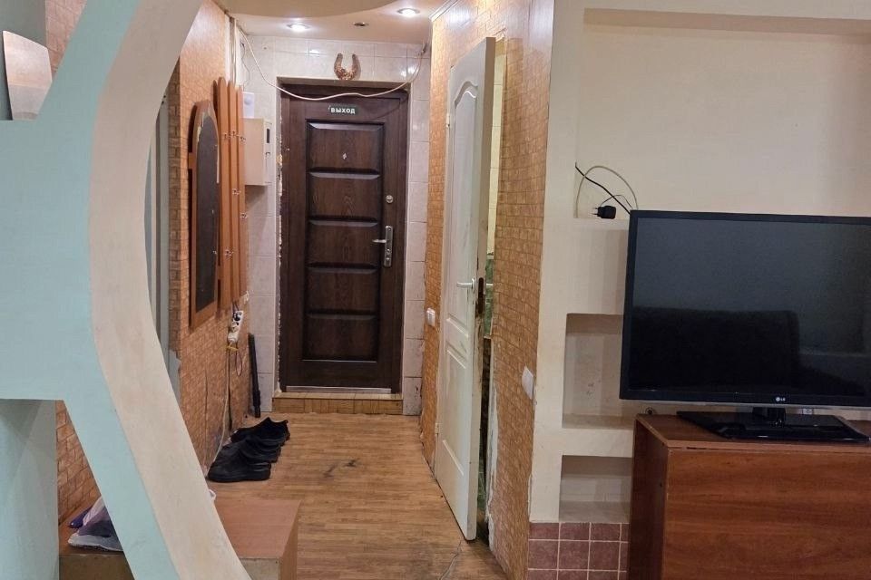 Продаётся 3-комнатная квартира, 52.9 м²