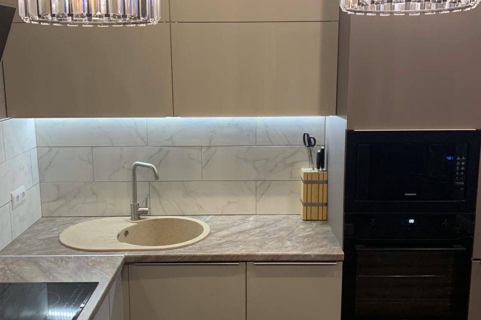 Продаётся 1-комнатная квартира, 51 м²