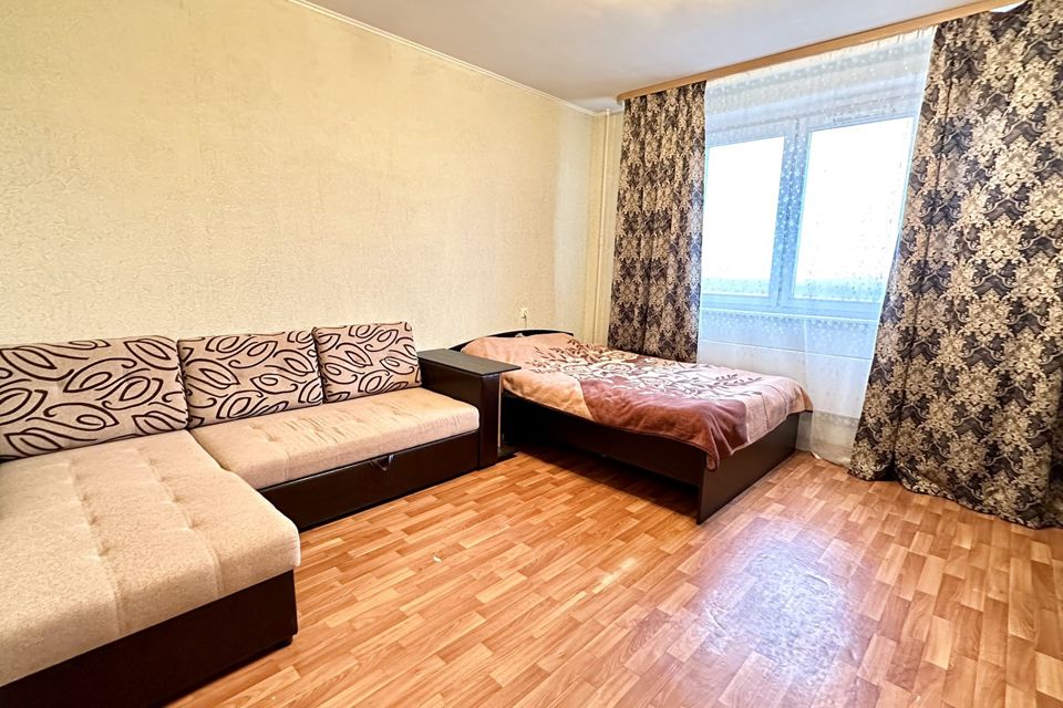 Продаётся 1-комнатная квартира, 37.8 м²